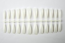 Press-on/Showtips Baby Stiletto Naturel 72 stuks