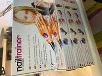 NAIL TRAINER